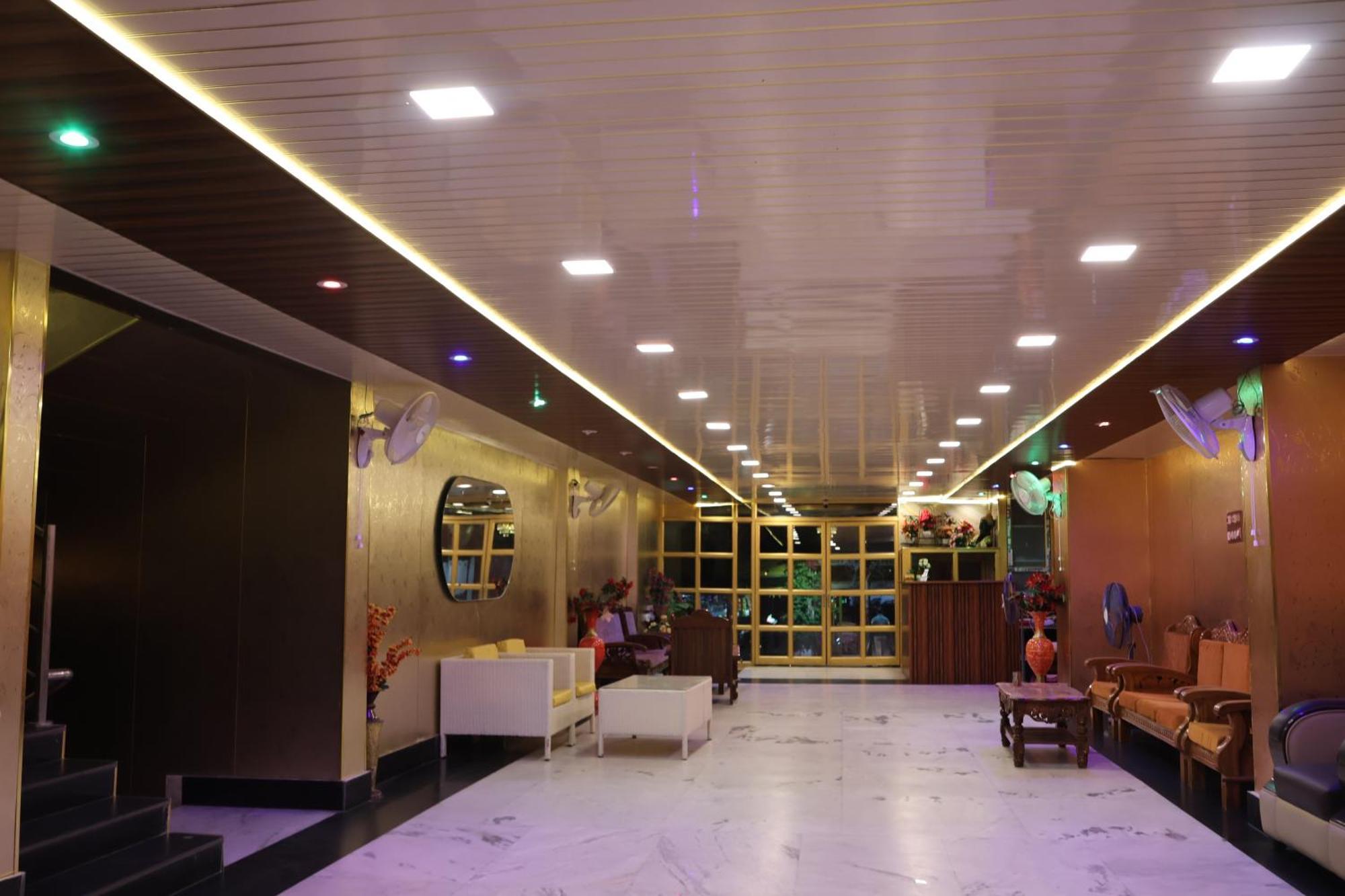 Hotel Maharaja Palace Bhagalpur Bagian luar foto
